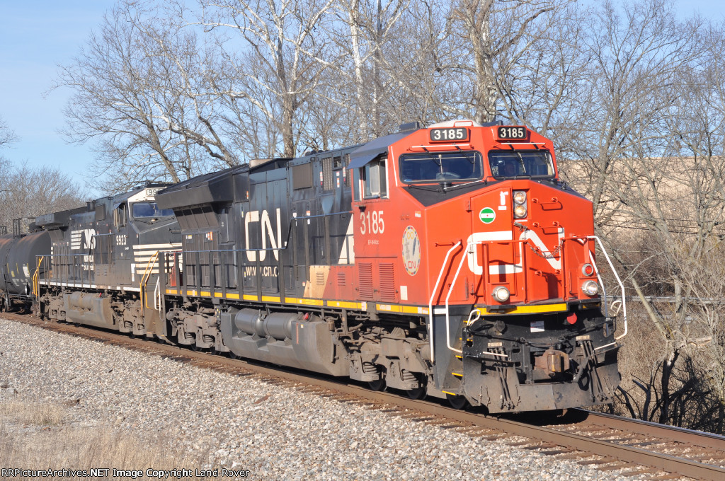 CN 3185 East